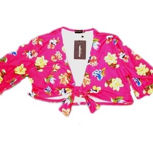 𝅺NEW PrettyLittleThing, Crop Top, Floral